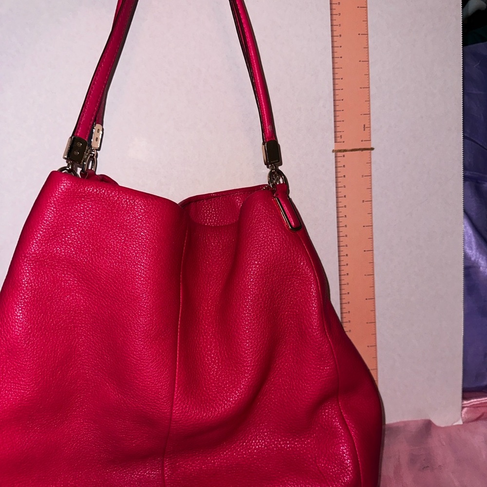 Fabulous Hot Pink Coach bag - Picture 11 of 12